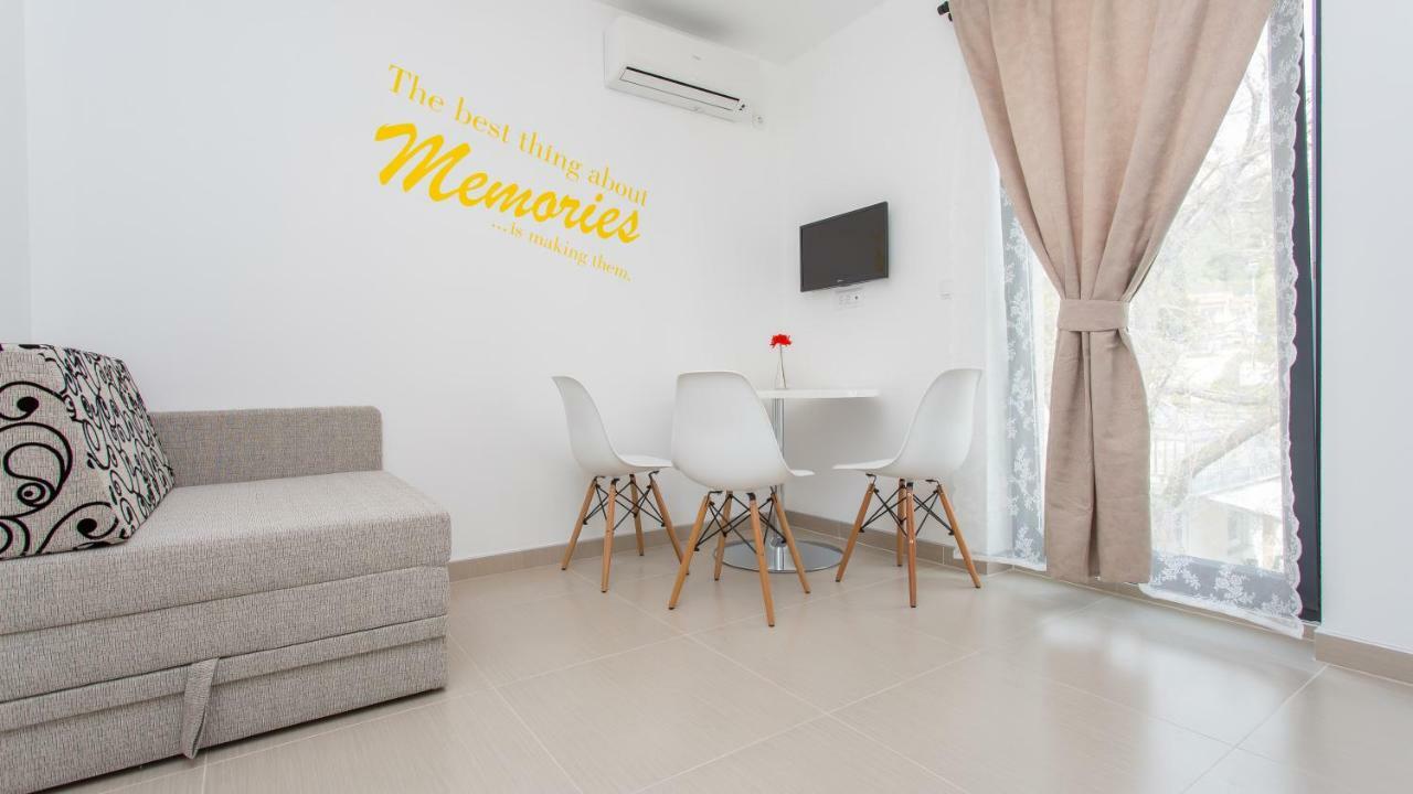 Apartmani Memories I 바슈카 외부 사진
