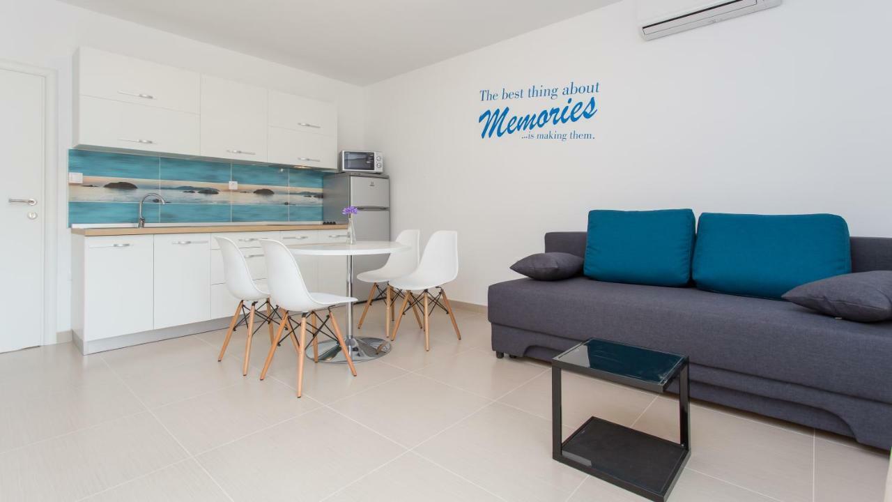 Apartmani Memories I 바슈카 외부 사진